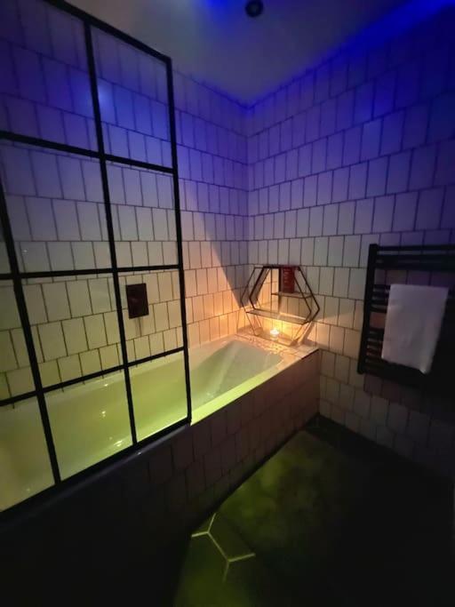 Cityzenretreat - Mezzanine Apartment Sleeps 4 Sheffield City Centre Kültér fotó