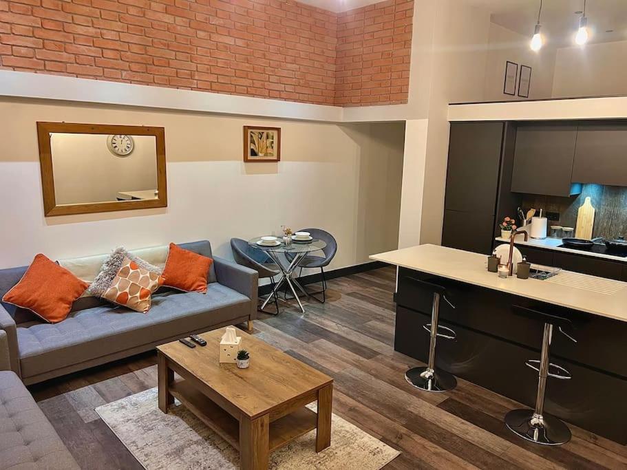 Cityzenretreat - Mezzanine Apartment Sleeps 4 Sheffield City Centre Kültér fotó